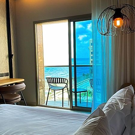 Suite On The Beach Хайфа Экстерьер фото