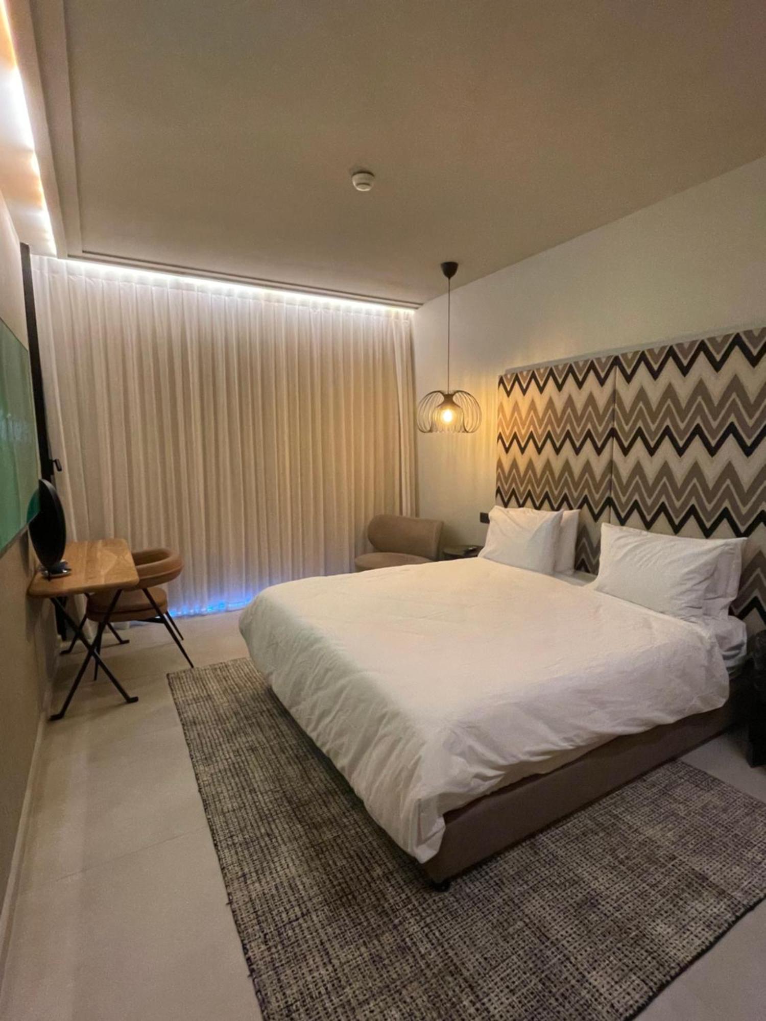 Suite On The Beach Хайфа Экстерьер фото